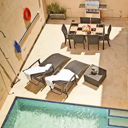 بيت للعطل Serkuzan Xagħra